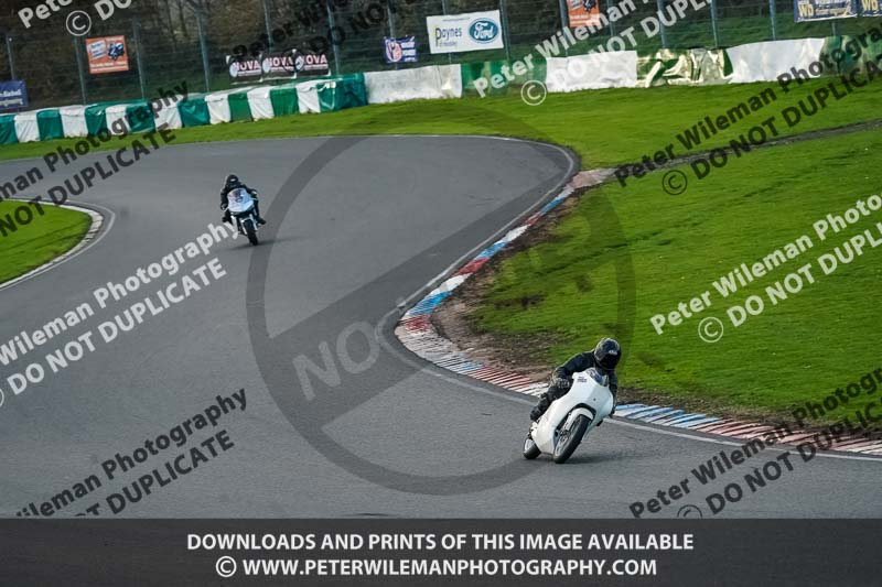 enduro digital images;event digital images;eventdigitalimages;mallory park;mallory park photographs;mallory park trackday;mallory park trackday photographs;no limits trackdays;peter wileman photography;racing digital images;trackday digital images;trackday photos